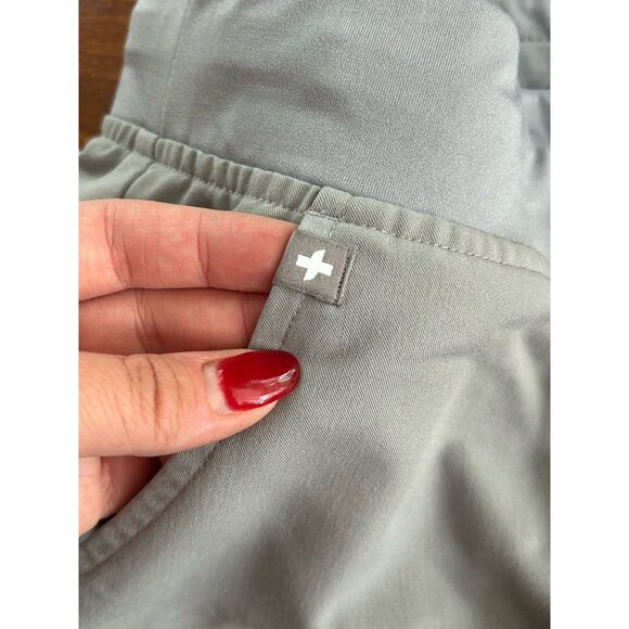 FIGS Women’s Sz S Technical Collection Jogger Scrubs Gray Maroon Drawstring - Picture 4 of 8